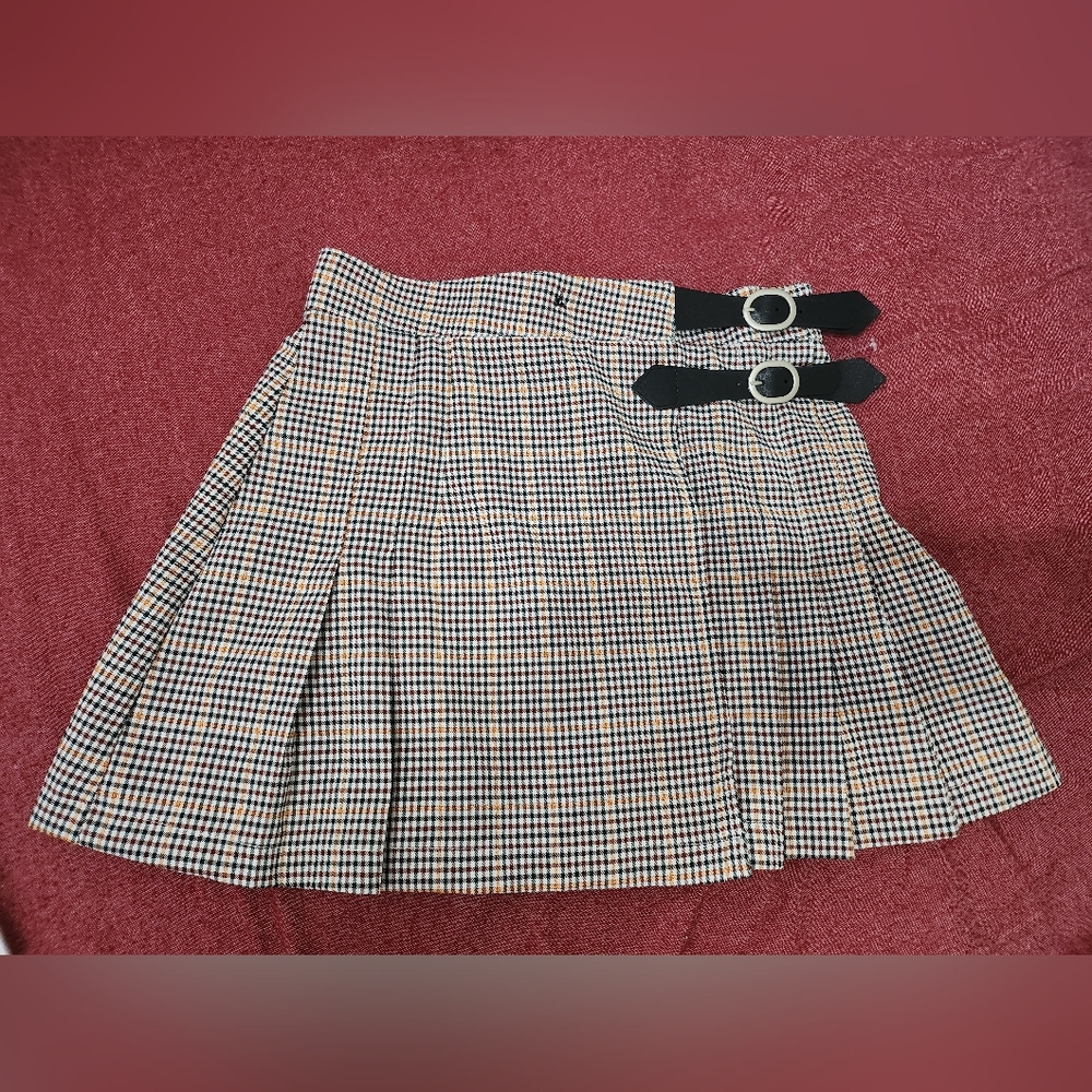 Chic Checkered Mini Skirt with Buckle Details